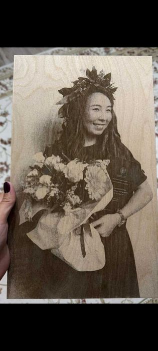 Фотография, портрет на дереве