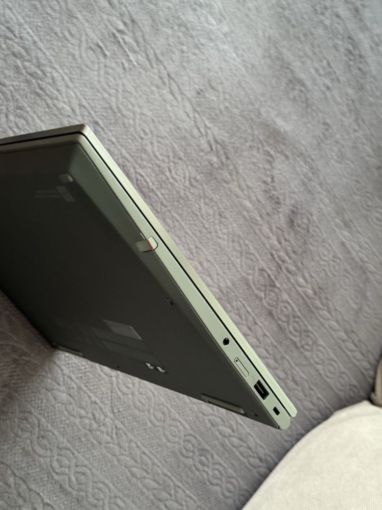 14’FHD+IPS Touch/Lenovo X1 Yoga Gen6/i5-1145G7/16GB LPDDR4X/256GB SSD