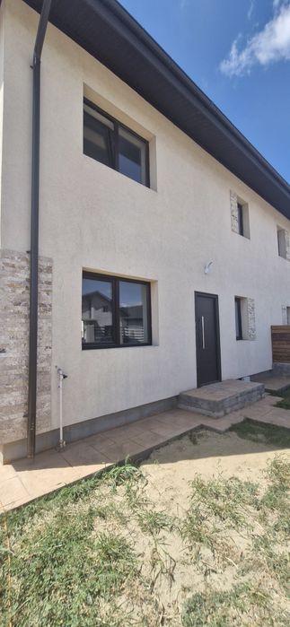 Casa tip duplex Varteju-Măgurele