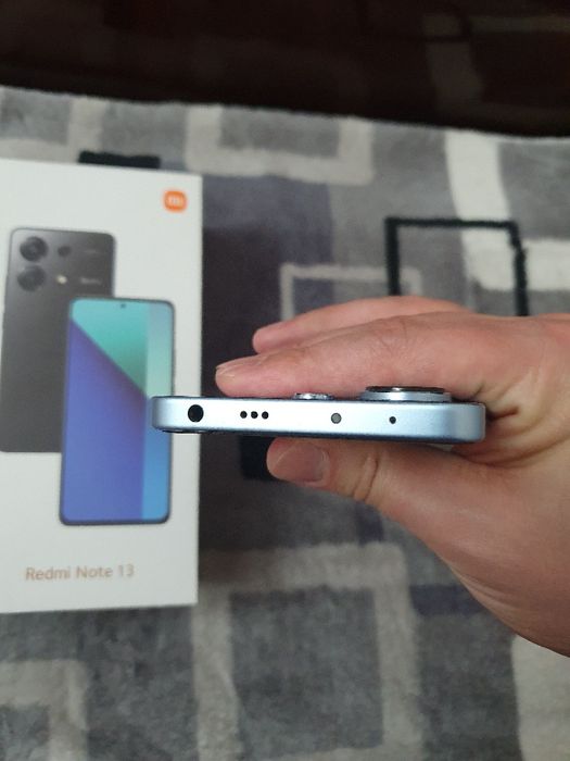 Srochna sotiladi Xiaomi Redmi Note 13 8+8/256Gb Blue Orginal