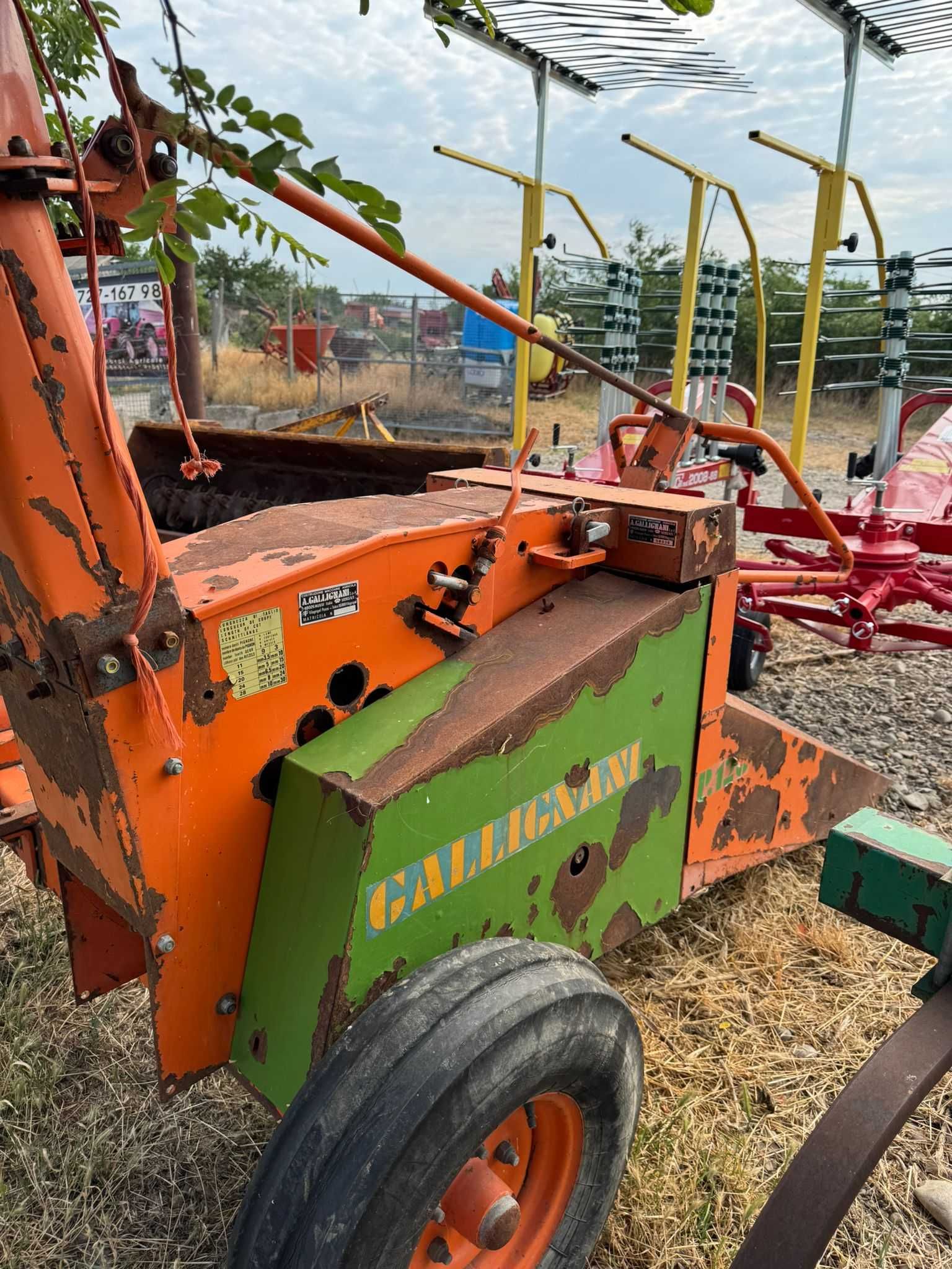 Siloziera Gallignani pentru facut siloz pe 1 rand, la tractor de 45 CP