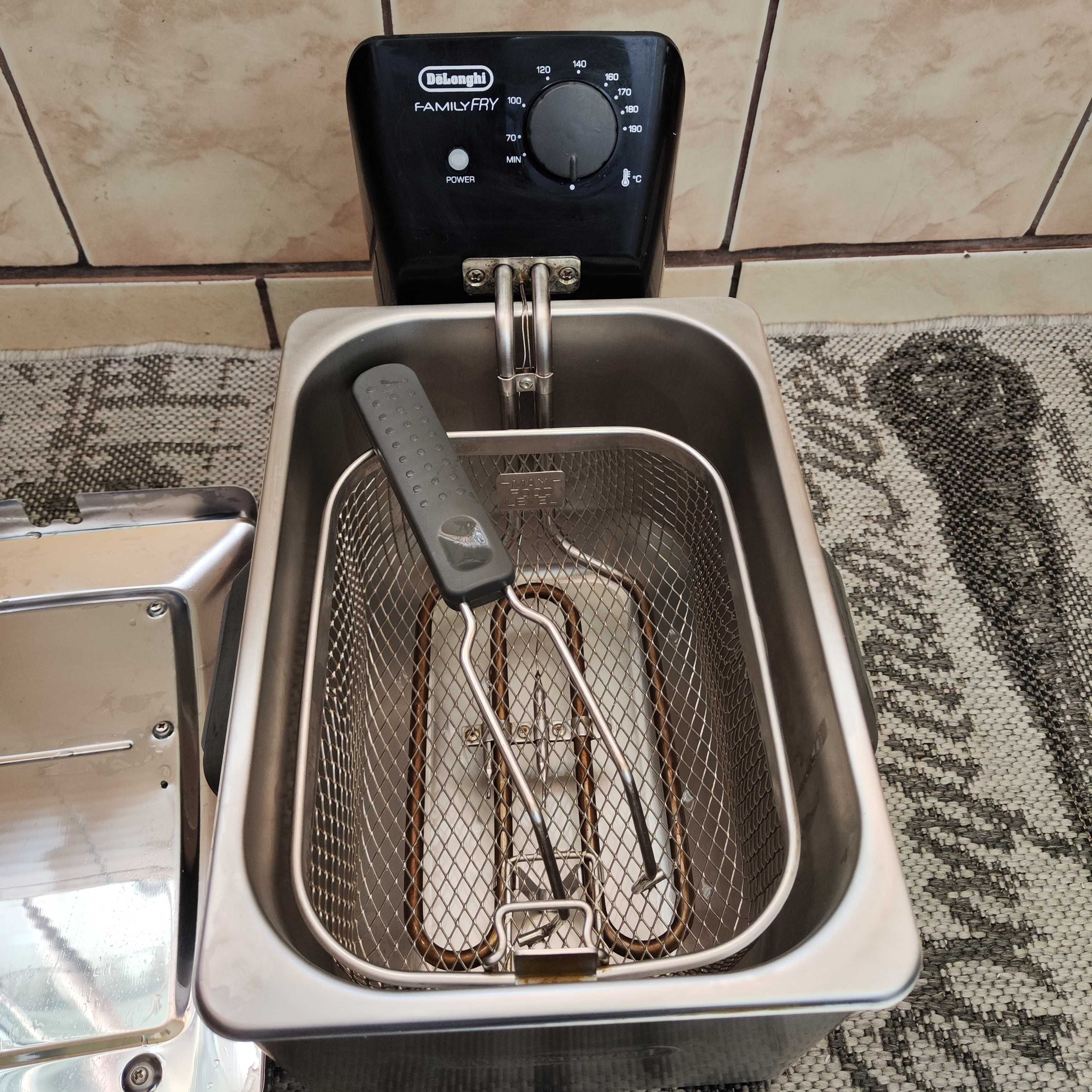 Friteoza DeLonghi