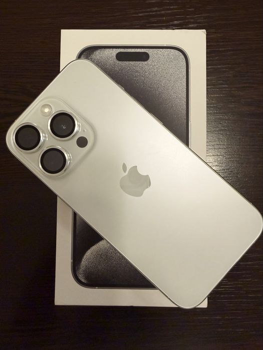 Iphone 15 pro white titanium 128GB