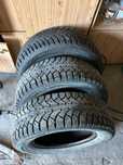 Продам шины зимние 205/65/ R15