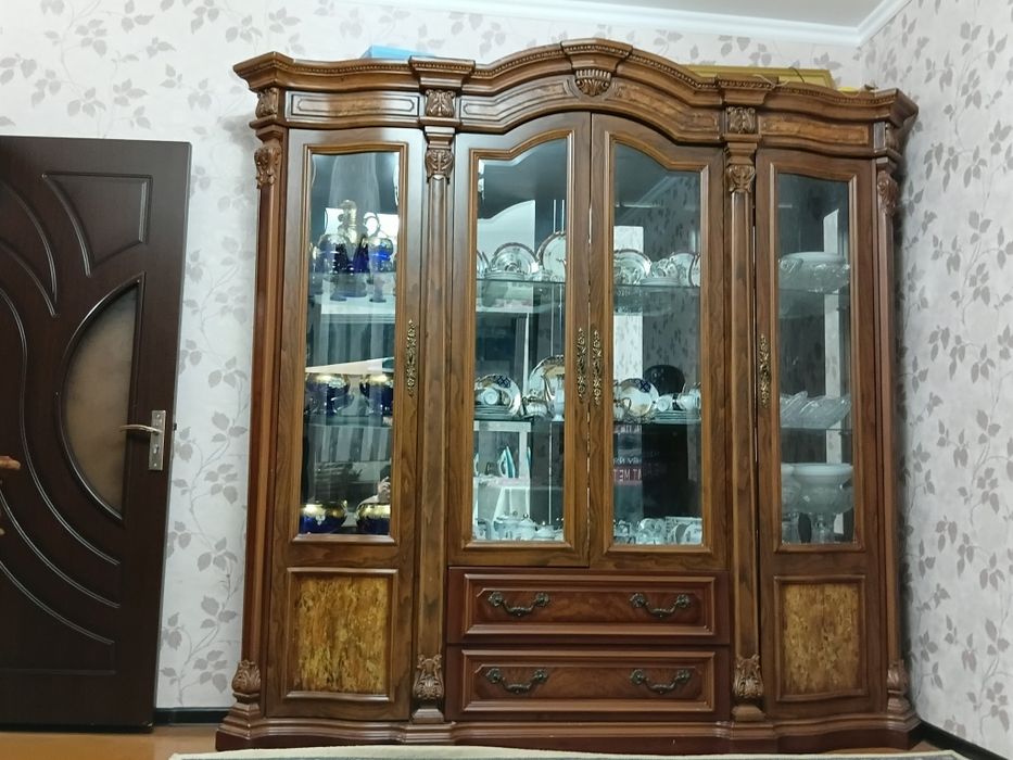 Стенка для зала.