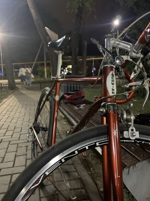 Шоссейный велосипед - Американец