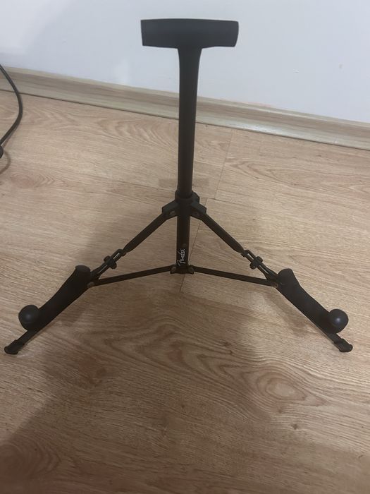 Електрическа китара SX Stratocaster със стойка и кубе