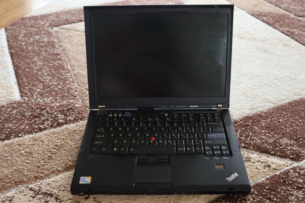 Laptop Lenovo R400 Intel Core 2 Duo 2GB RAM 150GB HDD