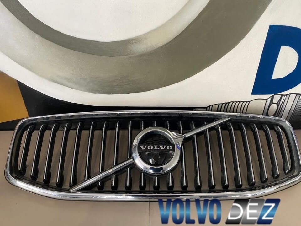 Grila bara fata inscription Volvo XC60 31457465, 31479498, 31457608