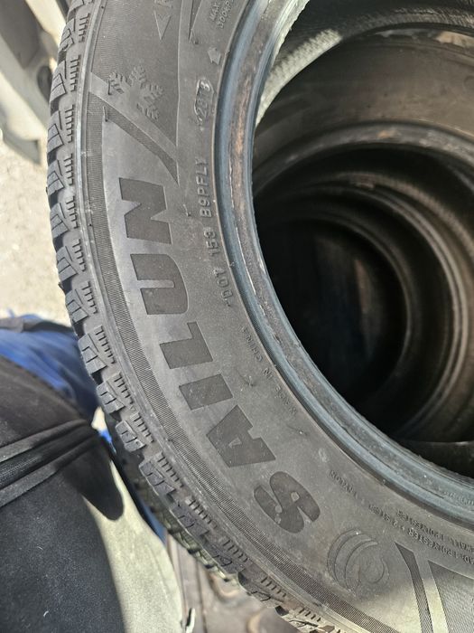 Гуми 195/60/15 дот18