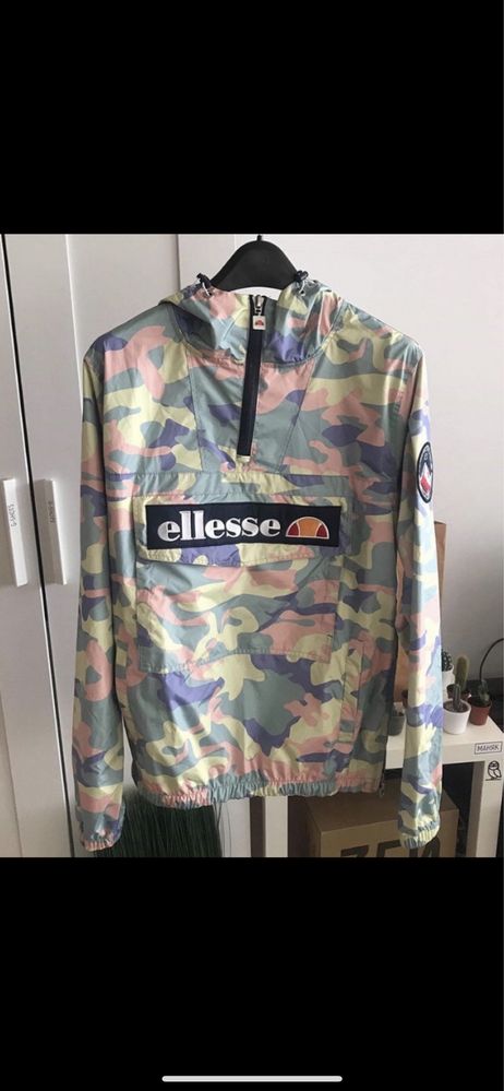 Ветровка Ellesse