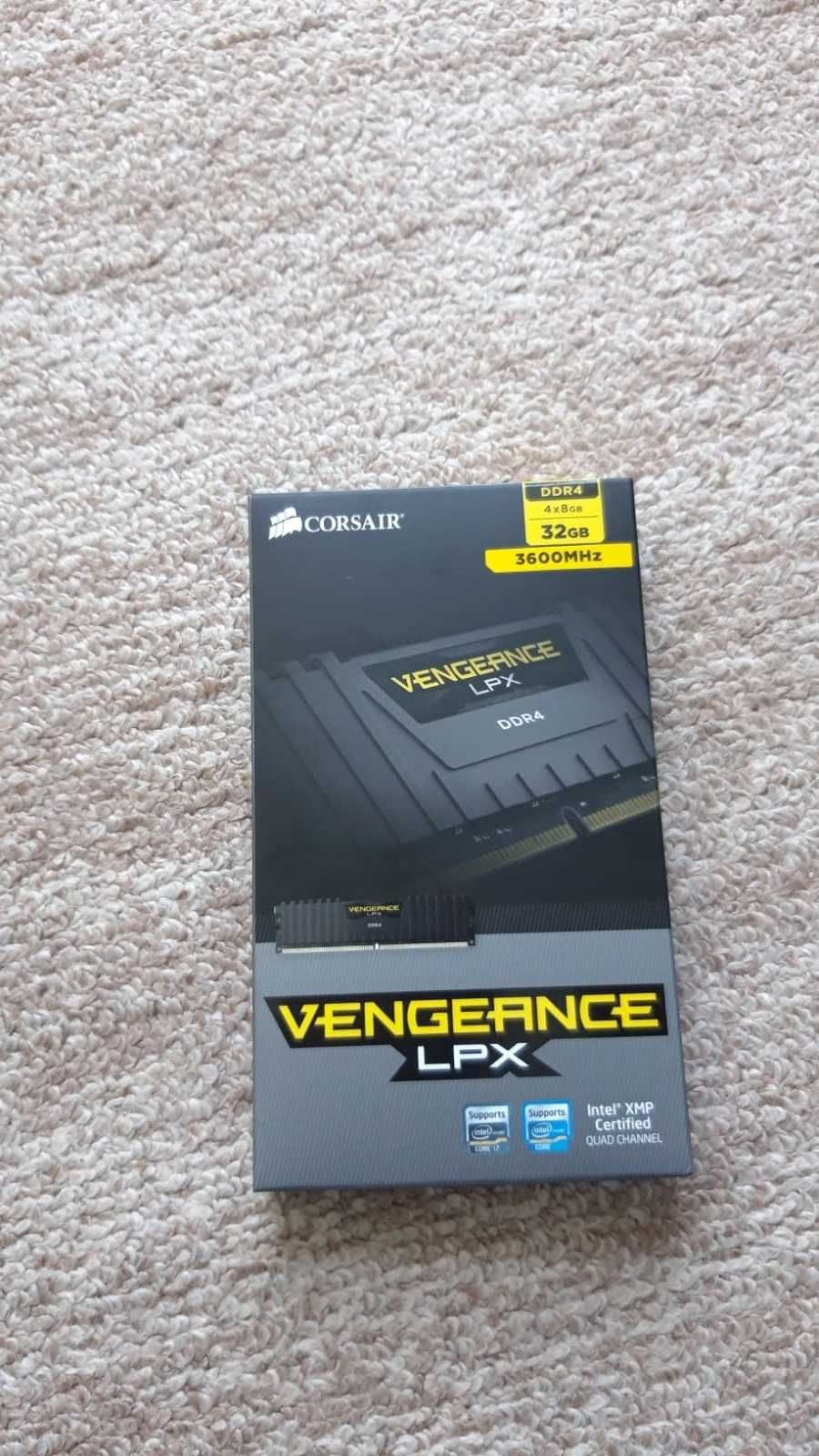 ram ddr4 Corsair VENGEANCE  32GB (4x8GB) DDR4 3600MHz -sigilate noi