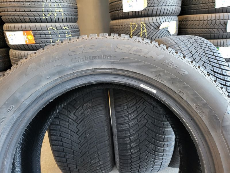 235/55/18 PIRELLI 4бр