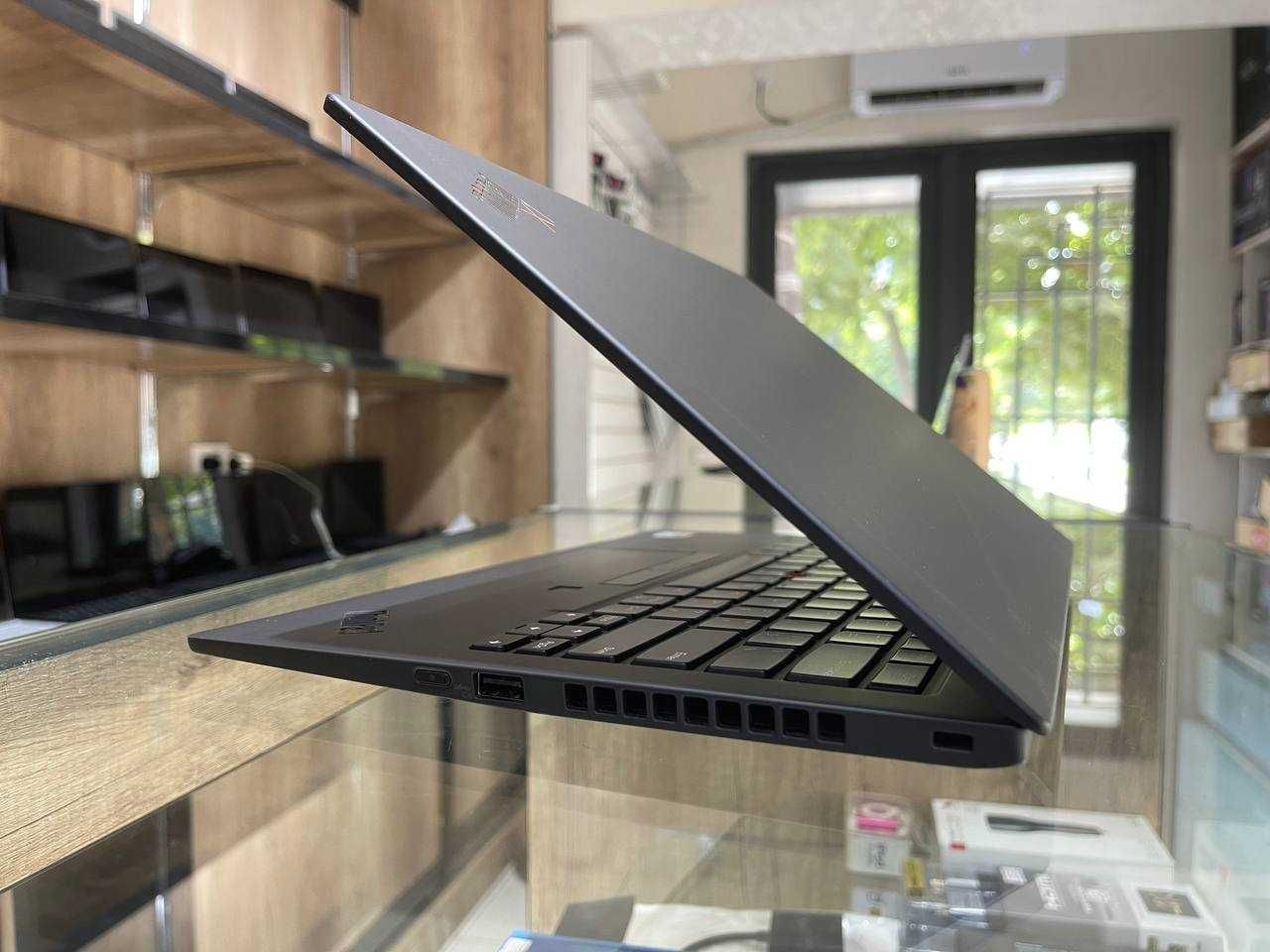 Lenovo ThinkPad X1 Carbon LTE Core i7-10610U озу16гб 512ssd Сенсорный