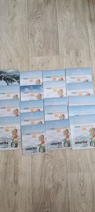 Vand set de 19 harti cicloturistice