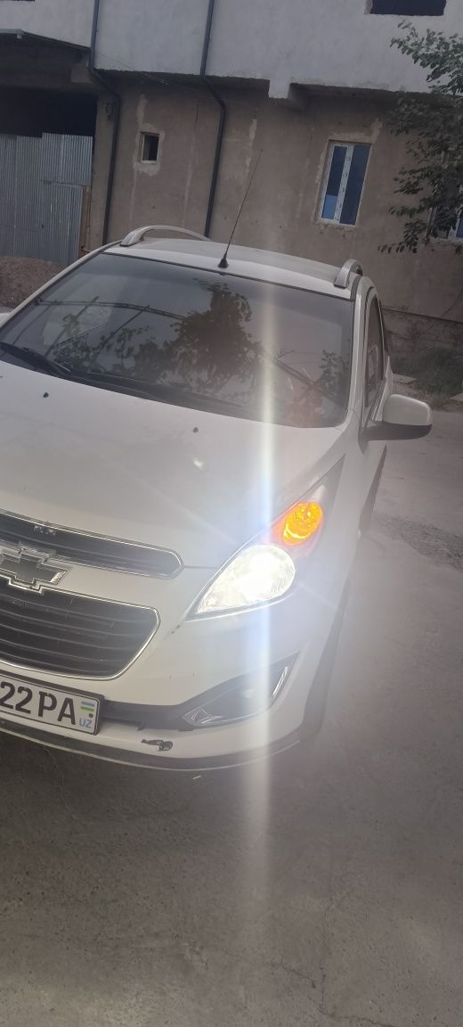 Chevrolet Spark 2015