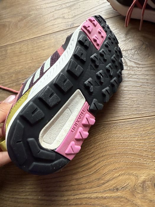 Adidas Terrex зимни боти маратонки за момиче 31.5 размер