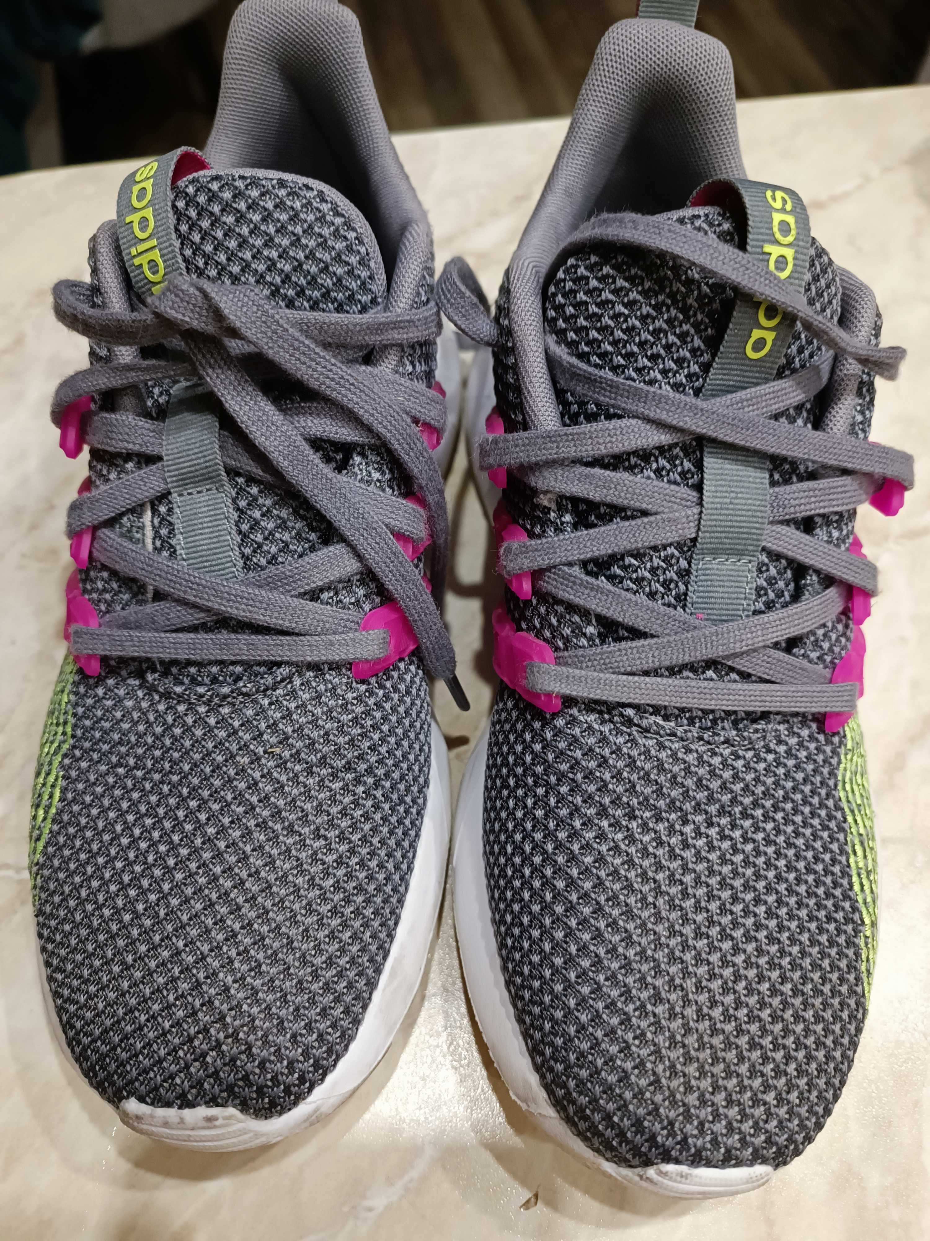 Маратонки Adidas