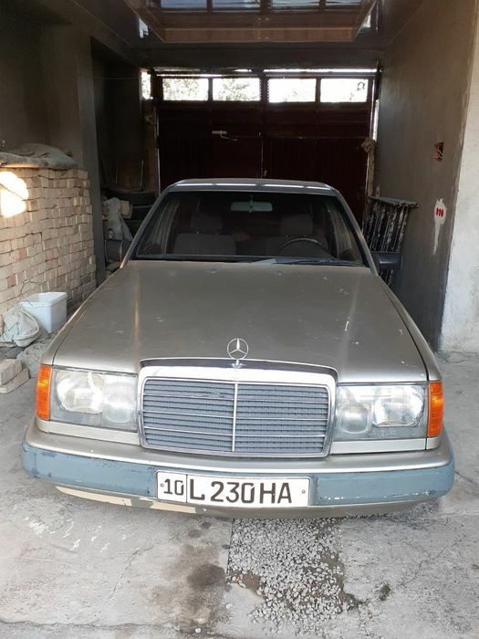 Mercedes w124 e260