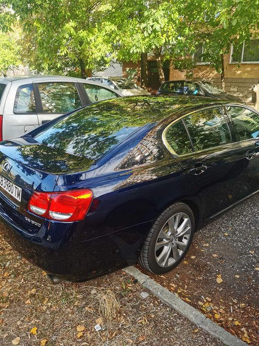 Продавам Lexus gs300
