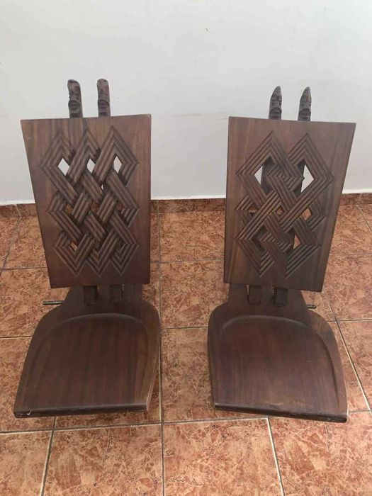 Set scaune lemn masiv cu tenta africana decor terasa/filigorie/curte