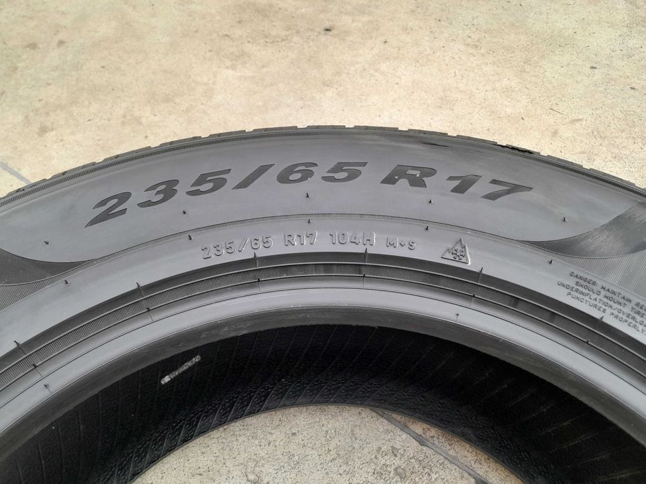 O anvelopa noua de iarna 235 65 17 pirelli scorpion winter