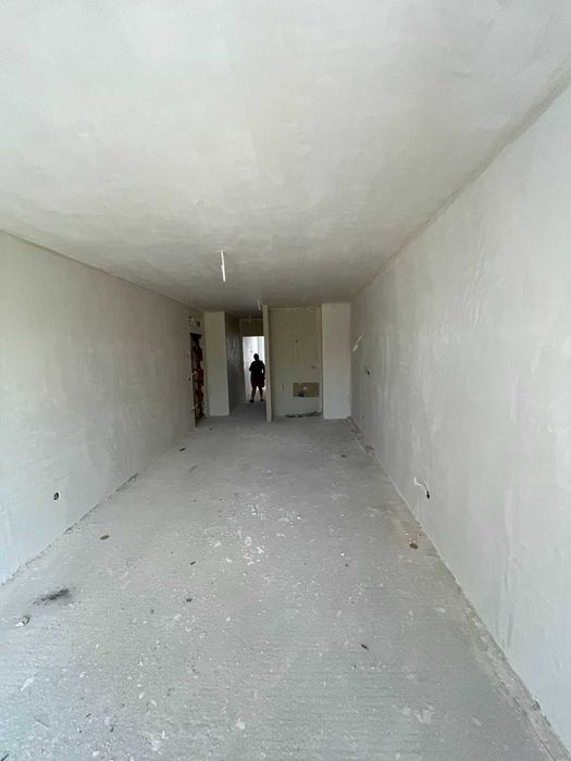 Продава се Двустаен апартамент в София, Център - 73 кв.м за 2233 €/кв.м - Снимка #2