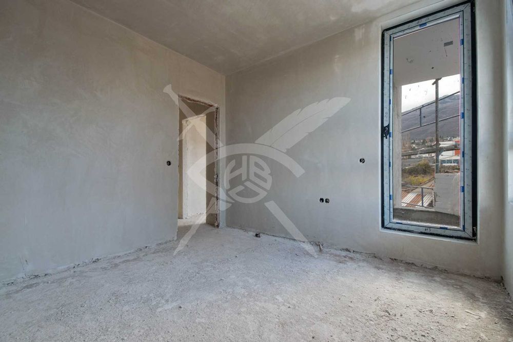 Продава се Тристаен апартамент в София, Манастирски ливади - 95 кв.м за 1315 €/кв.м - Снимка #2