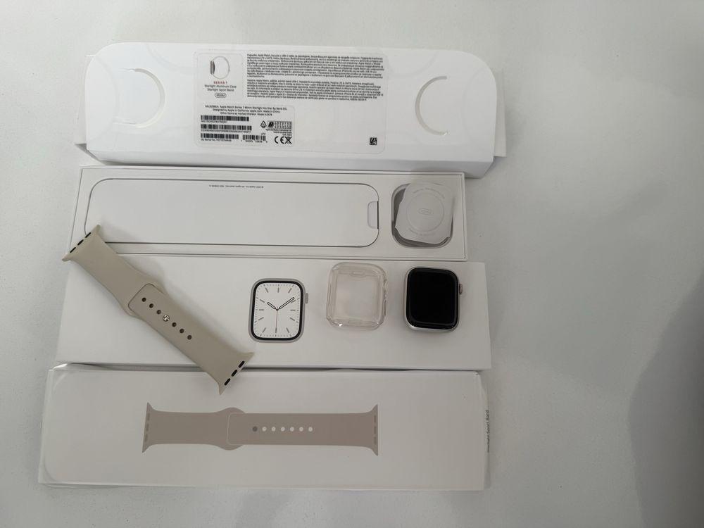 Apple Watch  S7 45 mm LTE Starlight Aluminum Case