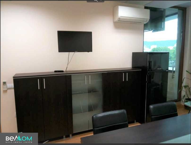 Дава се под наем Офис в Варна, Спортна зала - 87 кв.м за 816 € - Снимка #3
