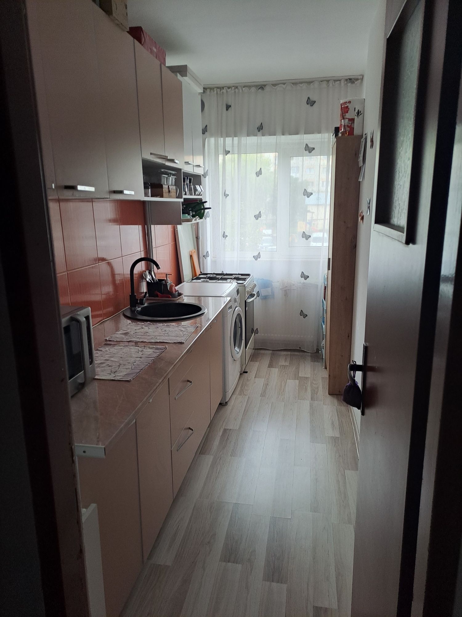 Vând garsoniera gavana3 et1/4cf1
