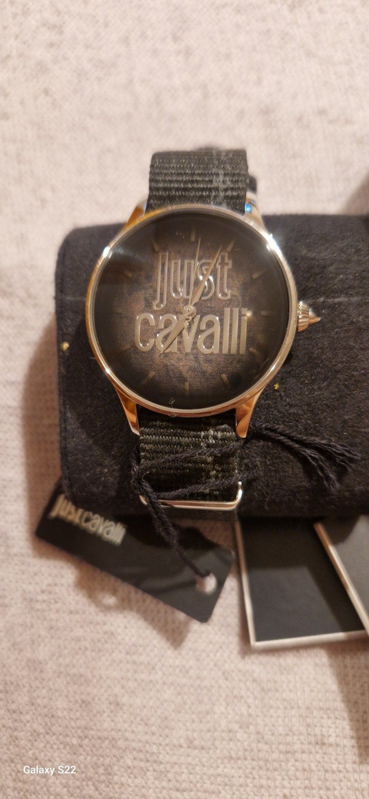 Часовник женски just cavalli