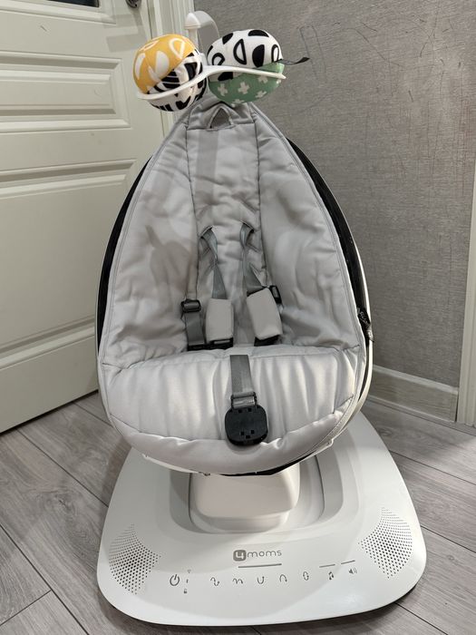 Продам детский шезлонг 4 moms mamaRoo 4