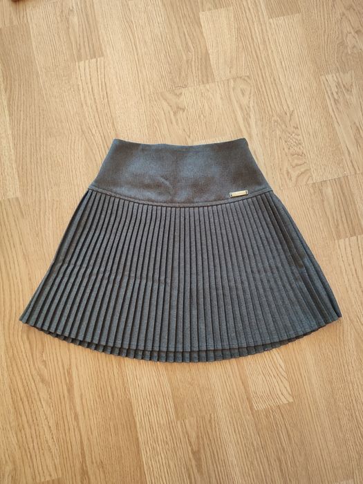 Юбка школьная новая на 6-7 лет