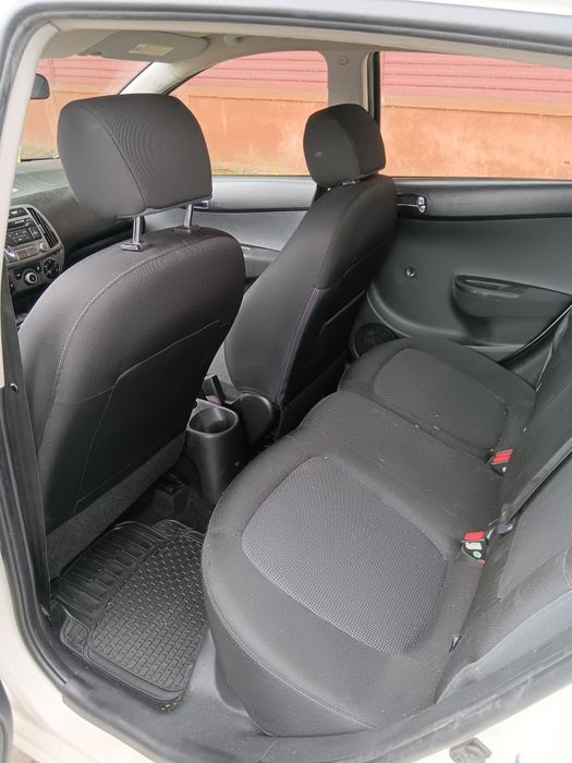 Hyundai i 20 an 2013