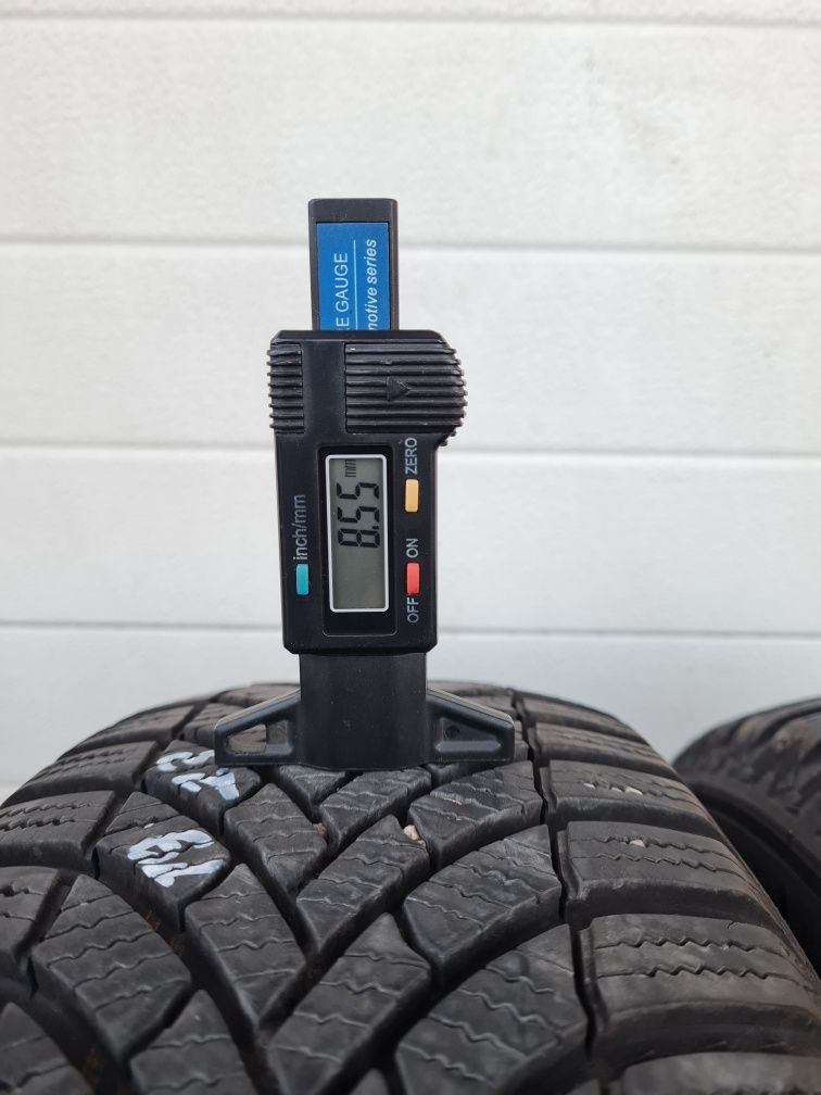 Зимни гуми 2 броя SEMPERIT SpeedGrip5 185 65 R15 дот 1623