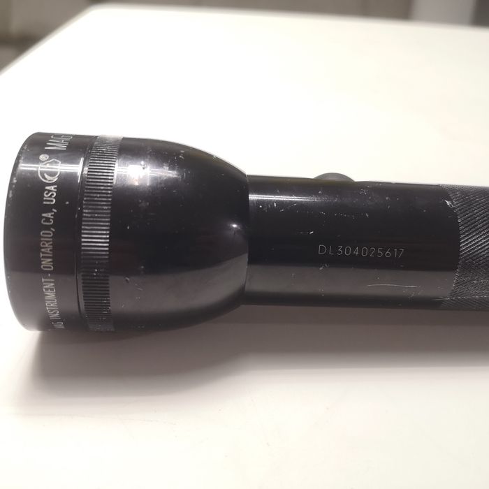 Lanterna Maglite LED