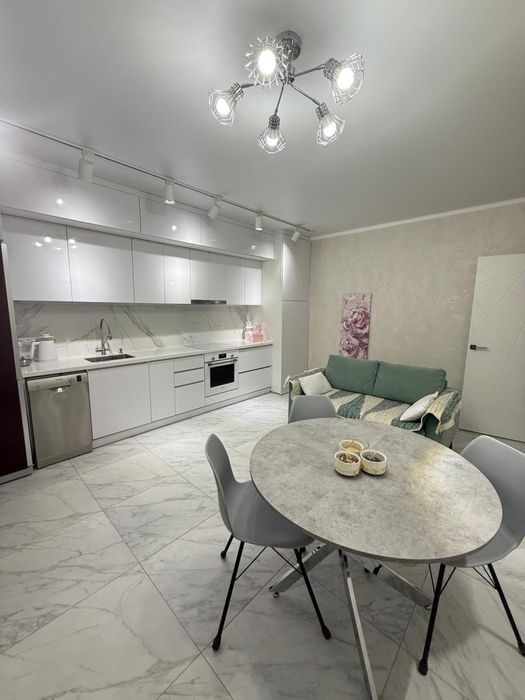 Продается 3-х комнатная квартира 4-й этаж, ЖК Капитал