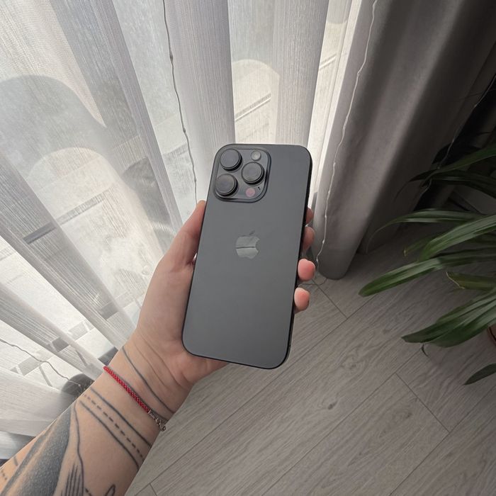 Iphone 16 Pro, 256GB, черный