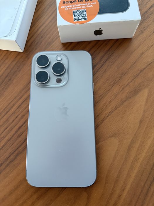 Vand iphone 15pro 128gb