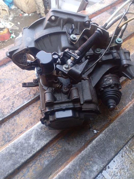 Коробка механика passat B3 1.8 и 2.0