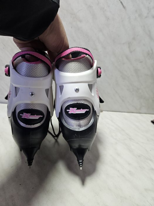 Patine 1038 gheata reglabile   marime 37-38-39-40 .