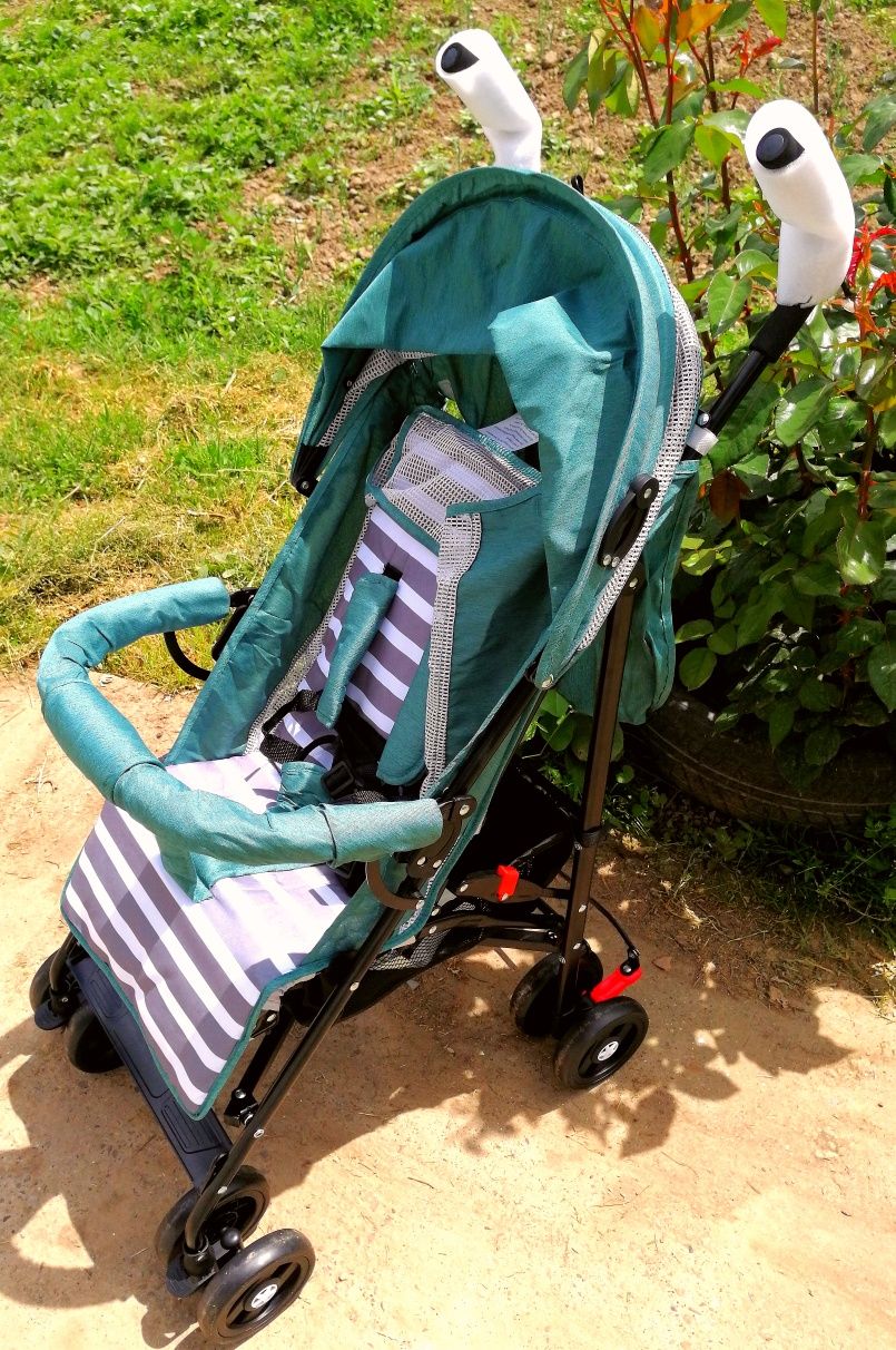 Cărucior copii Zebra/pliabil/spătar 4 trepte inclusiv somn/max: 30 kg