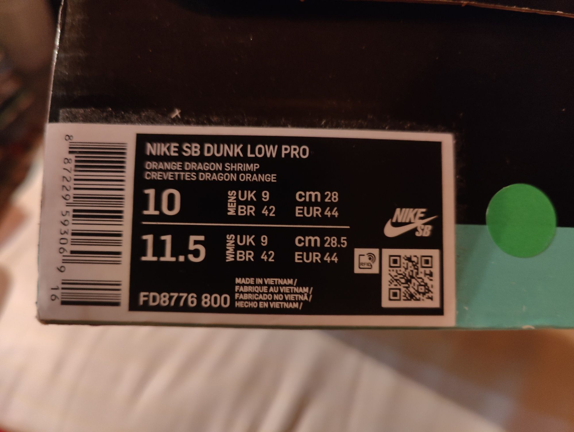 Nike SB Dunk Low Pro Orange Lobster 44