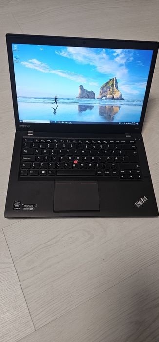 Laptop nou gaming școala Lenovo i5 ram 8Gb ddr4 video 4Gb ssd GTA CSGO
