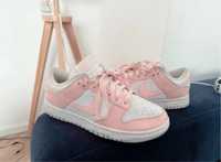 Nike dunk low baby pink