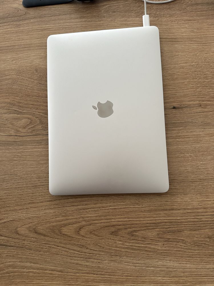 Macbook air 2020 256GB