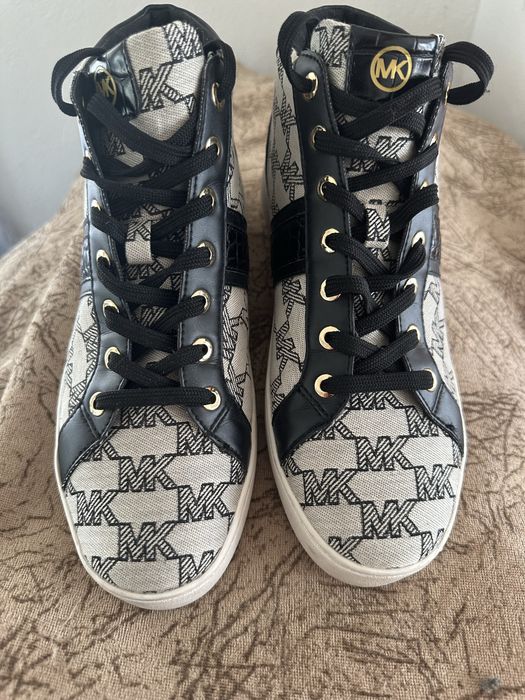 Michael Kors маратонки