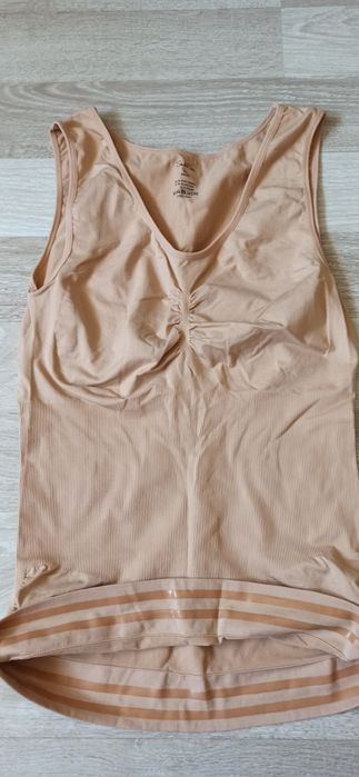 Bodyuri modelatoare noi