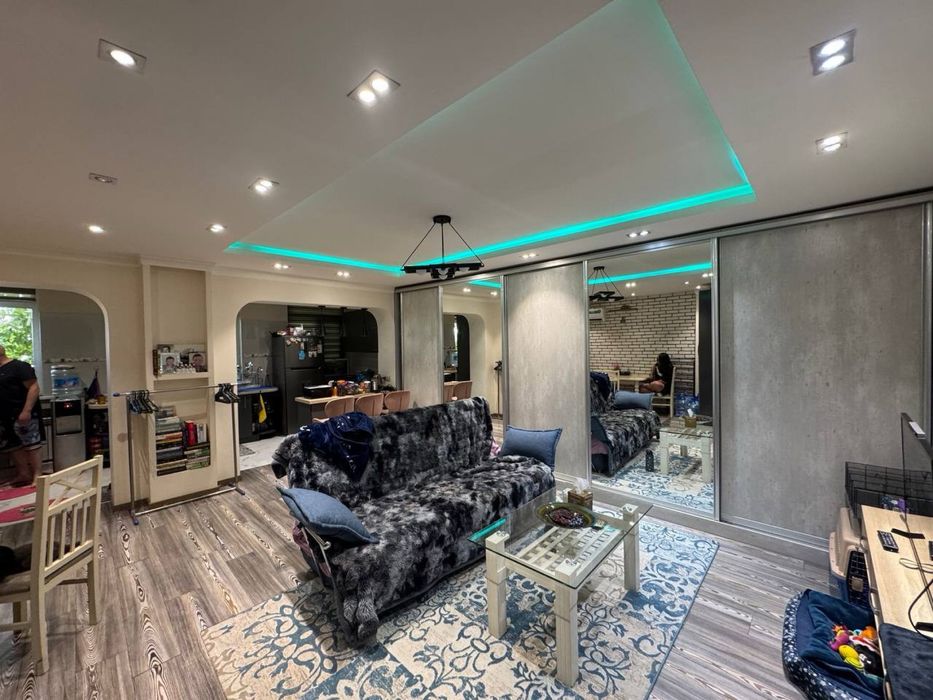 Дархан 3/3/4 ориентир Дархан Авеню, 77 серия, кирпич, цена 110 000 уе